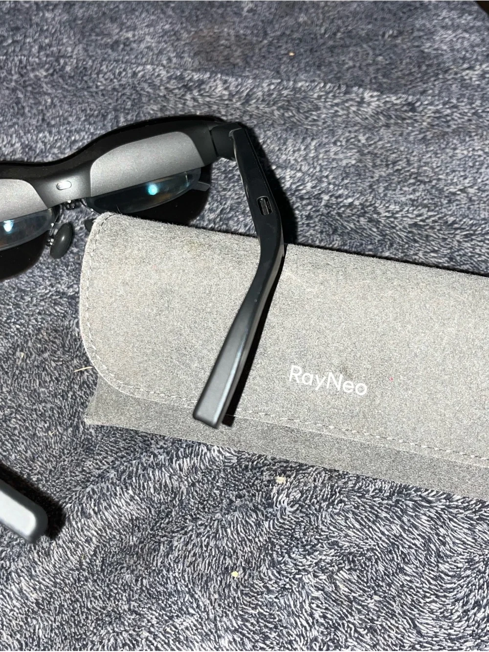 Rayneo Air 3s pro XRSmart Glasses with Carrying Case